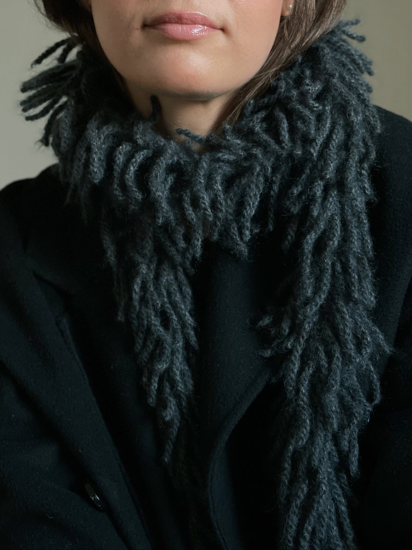 Mono_Boa Scarf (English)